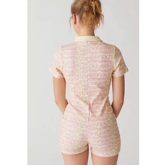 Urban Outfitters NEW NGOrder Printed Button-Down Romper Size 10 - Picture 7 of 11